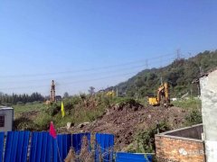 <b>记者来到位于南城街道黄屿</b>